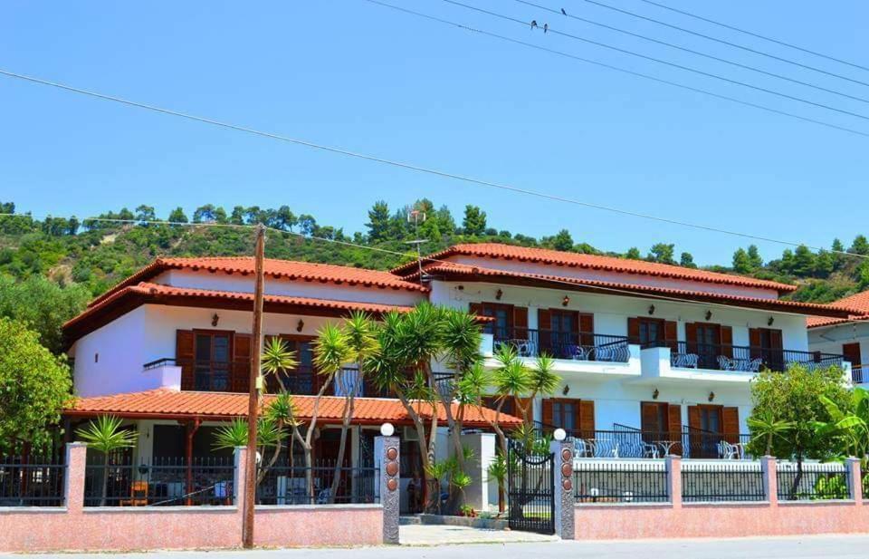 Delfino Hotel Mola Kaliva Exterior foto